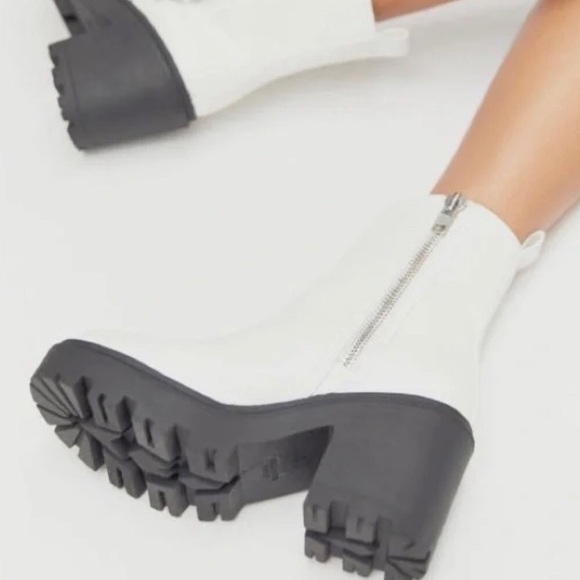 Urban outfitters zip up boot - Picture 5 of 7